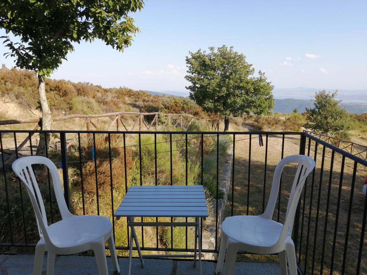La Casa Gialla Belvedere Кортона Екстериор снимка