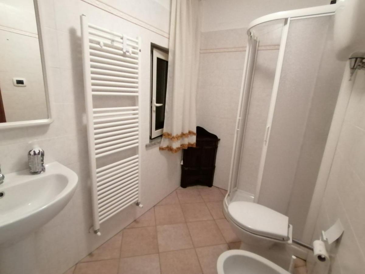 La Casa Gialla Belvedere Кортона Екстериор снимка