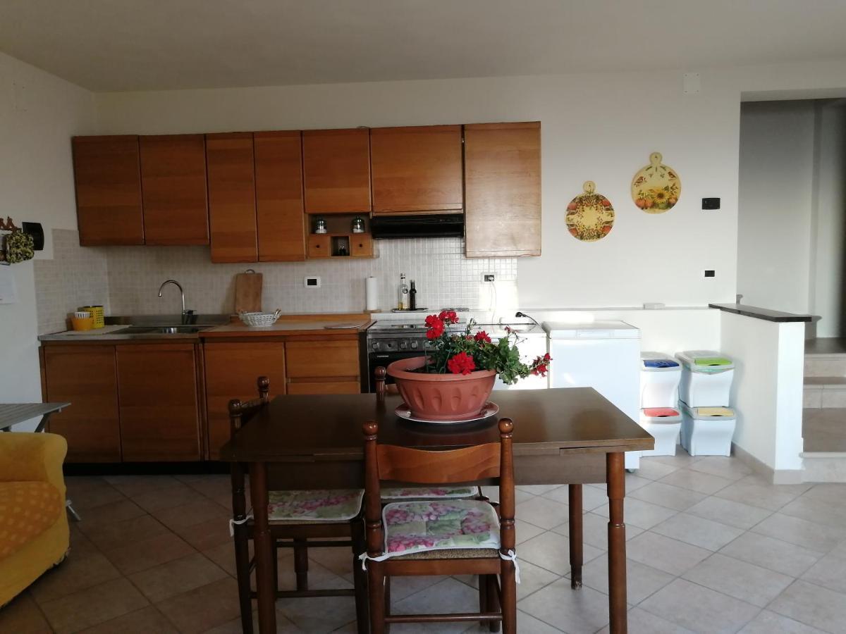 La Casa Gialla Belvedere Кортона Екстериор снимка