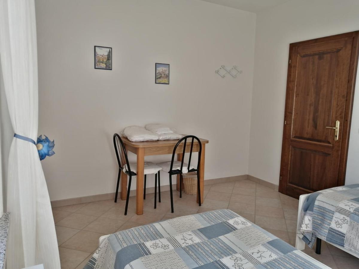 La Casa Gialla Belvedere Кортона Екстериор снимка